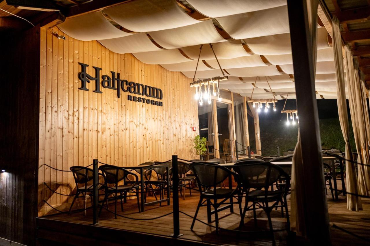 Glamping Resort Halicanum Grkavescak Exteriér fotografie