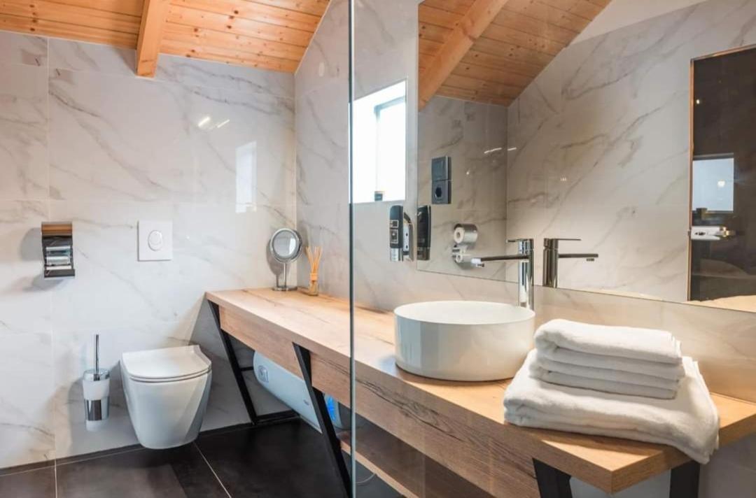 Glamping Resort Halicanum Grkavescak Exteriér fotografie
